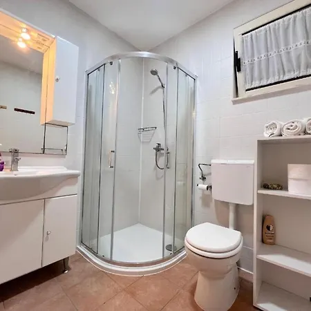 Terrace With Panoramic Seaview דירה