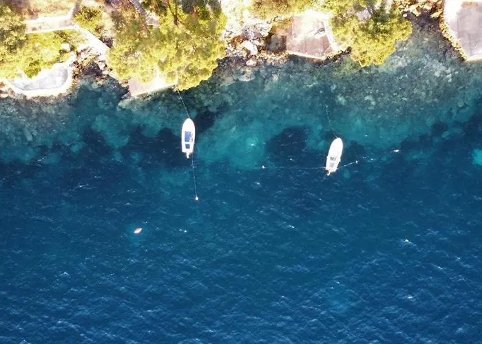 Terrace With Panoramic Seaview Apartment Uble